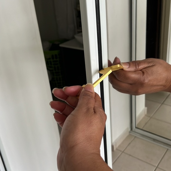 “Touch less key” NWT Pack of 3 - Picture 8 of 9